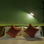 Neobridge Hotel