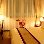 Shanghai Airlines Travel Hotel（South Railway Station Branch)