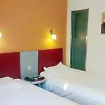 Motel 168 Hotel Shanghai Jiuting Laiyin Road