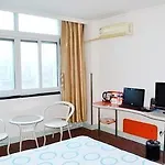 Motel 168 Hotel Shanghai Jiuting Laiyin Road