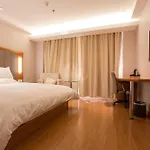 All Seasons Hotel