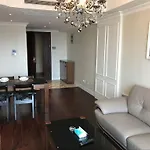 Ri Yue Guang Apartment