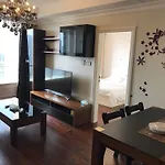 Ri Yue Guang Apartment