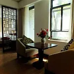 Shanghai Jiading Villa Garden Hotel