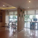 Hanting Hotel Shanghai Caohejing Caobao Road