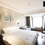 Zhenghang Business Hotel