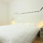 Motel 168 Shanghai Nanjing Road