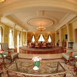 Shanghai Rose Garden Resort