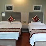 Shanghai Soho Bund International Youth Hostel