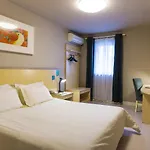 Jingjiang Inn Baoshan Shengqiao