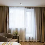 Home Inn Plus Shanghai Pudong Lujiazui Expo Park South Pudong Road