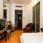 Shanghai New Space Yijia Hotel Apartment