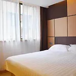 Wan Xin Hui Xuan Hotel Nanjing Road Pedestrian