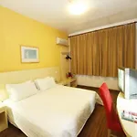 Jinjiang Inn Shanghai Caohejing Xingzhong Road Railway Station Hotel