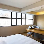 Ji Hotel Shanghai Jiangqiao Wanda Plaza