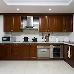 Wanina\'S Shanghai Skyline Apartment