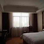 Huhua Business Hotel