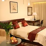 Dingtian Ruili Service Apartment Hotel