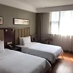 Yitel Hotel