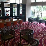 Holiday Inn Express Meilong Shanghai