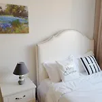 The Bund View Apartment