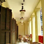 Westlake City Hotel