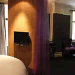 Manhattan Jinling Hotel