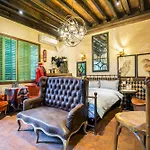 Starhome Jing\'An Temple Branch