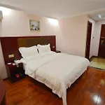Greentree Alliance Shanghai Pudong Waxie Jianshe Rd. Hotel