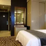 H Grand Hotel