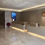 Ji Hotel