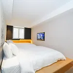 No. 8 Art Hotel