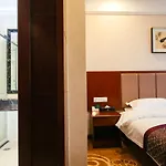 New Knight Royal Hotel Airport And International Resort