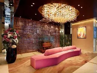 Dorure International