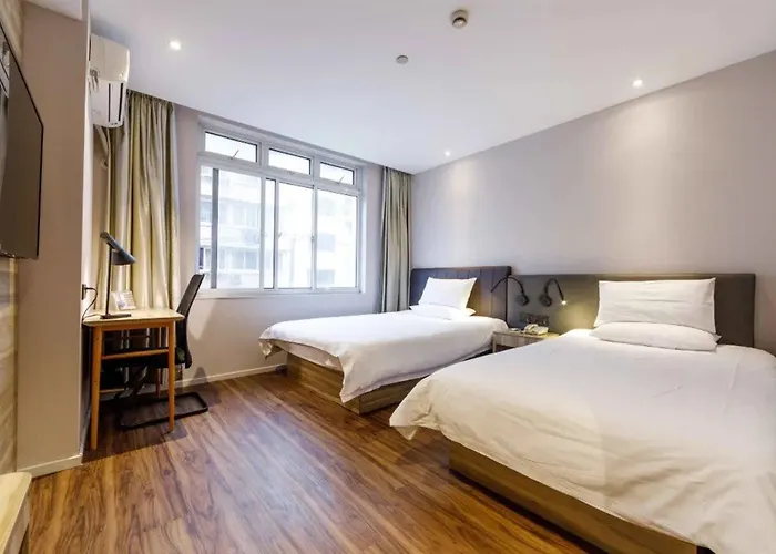 Hanting Hotel Shanghai Zhizaoju Road
