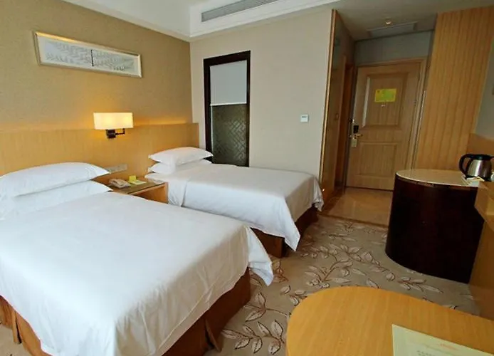 Vienna Hotel Waigaoqiao