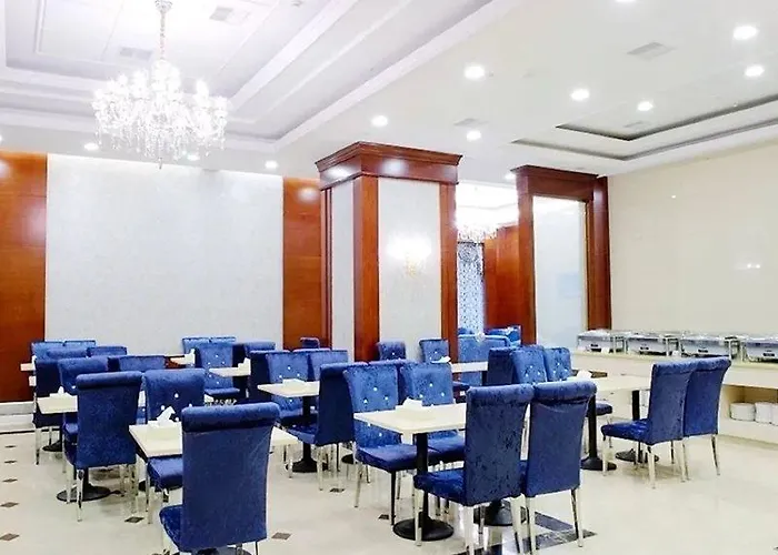 Vienna International Hotel Shanghai Hongqiao Hub Caoan Road Hop