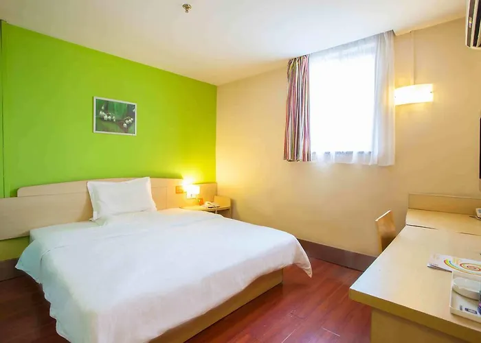 7Days Inn Shanghai Minhang Dushi Road