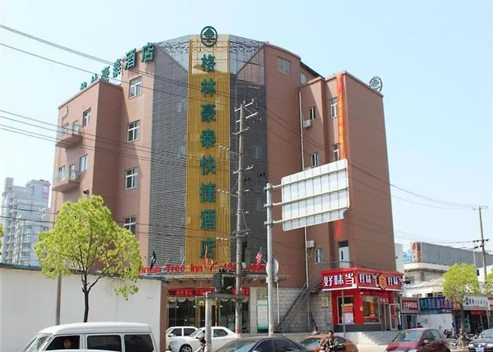 Greentree Inn Shanghai Caoan Road Textile Express Hotel