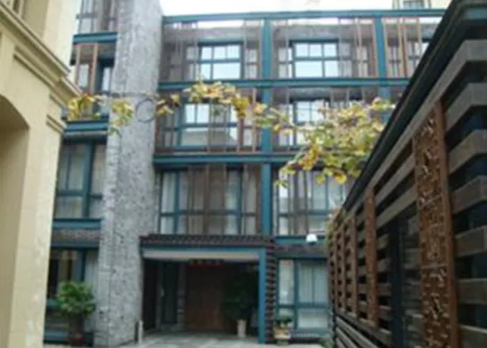 Westlake City Hotel