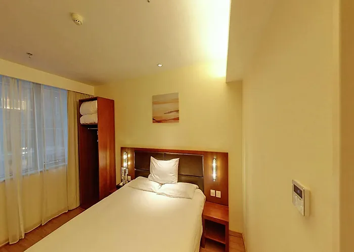 Ji Hotel