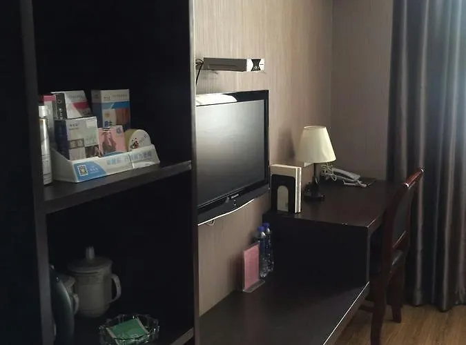 Rentai Business Hotel