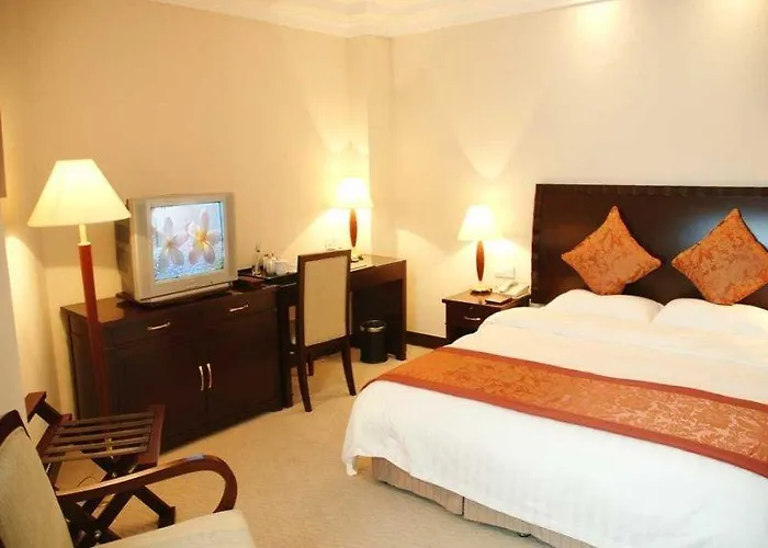 Shanghai Yafan Longmen Hotel