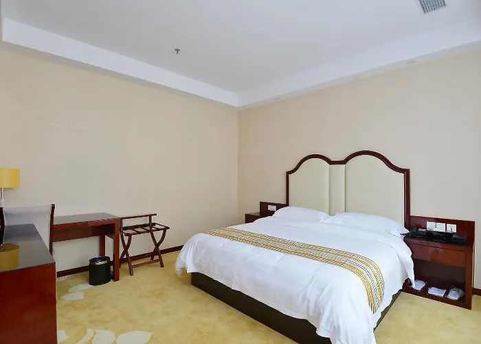 Gudi Holiday Hotel