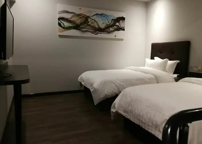 Shanghai Star Holiday Hotel