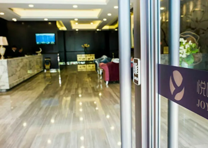 Joyful Hotel
