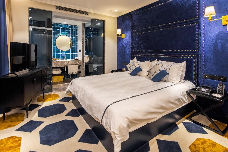 Hotel Qiyu 4*