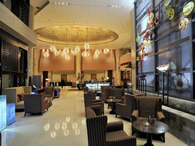 Howard Johnson Caida Plaza Hotel