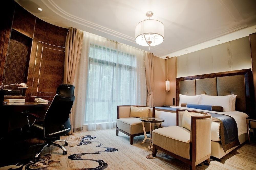 Intercontinental Ruijin By Ihg - Downtown Historic Iconic Garden 5*