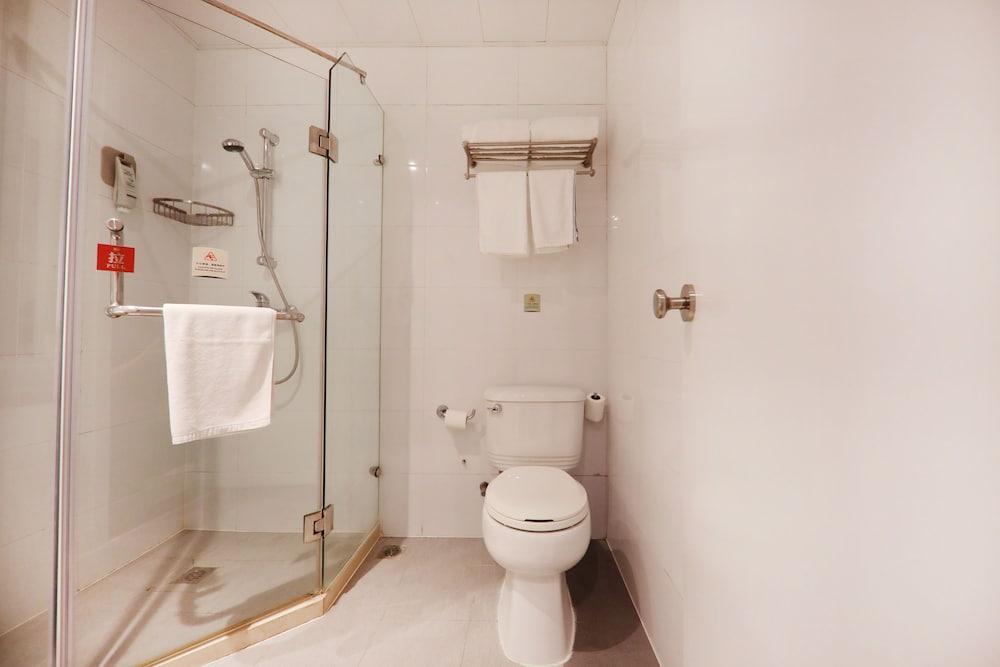 Hotel Ibis Yu Garden Shanghai